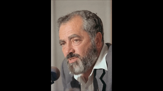Rabbi Kahane gives Shiur (4 12) in Museum of Potential Holocaust in Jerusalem 1990 01:25:19